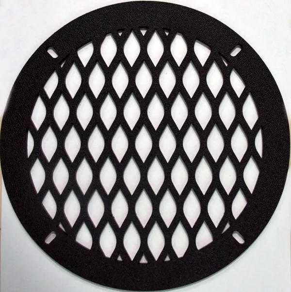 Защитная сетка (гриль) GT (соты) 3 8.0 - фото