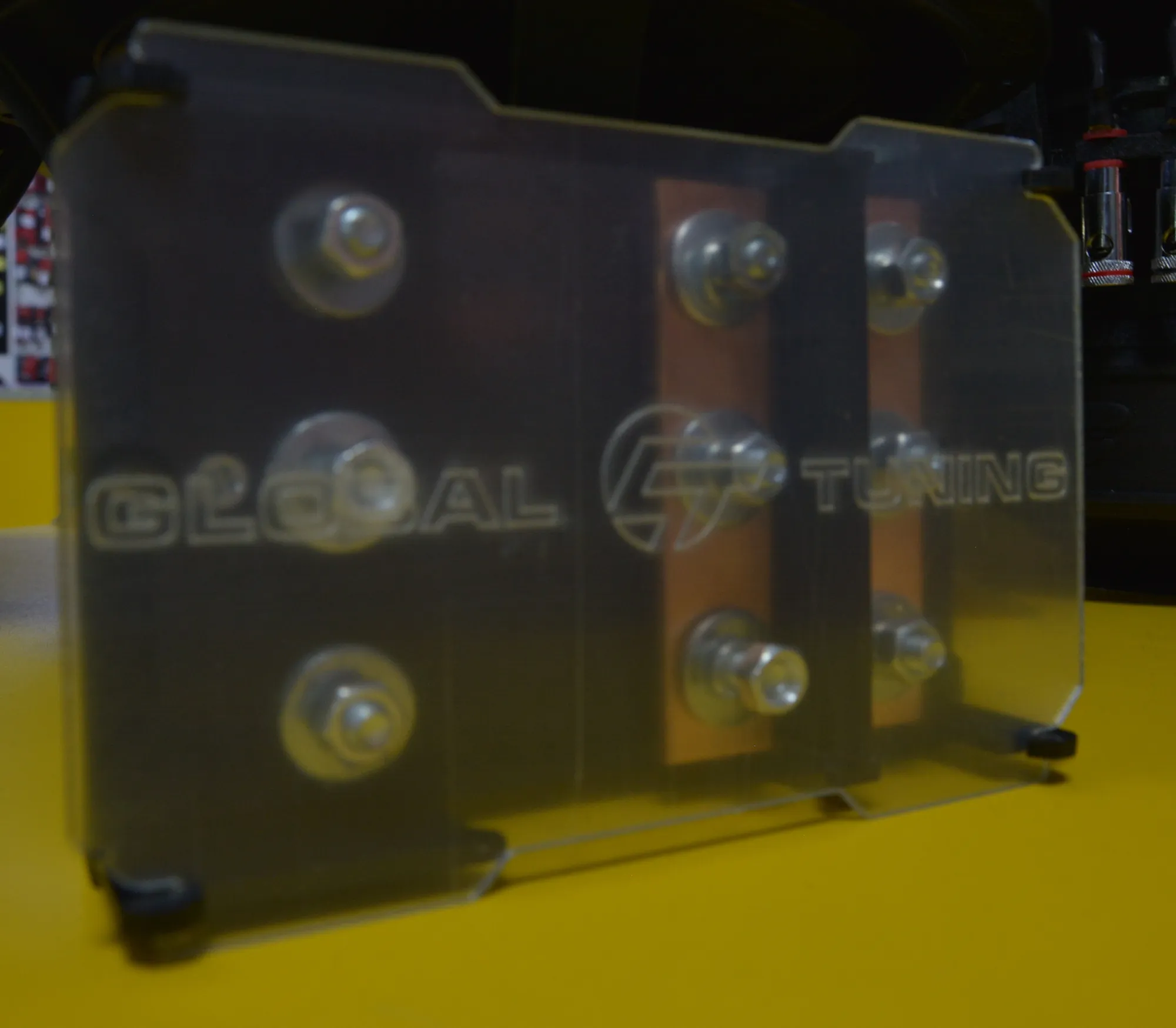 Дистрибьютор питания Global Tuning биполярный 3-канальный  - фото